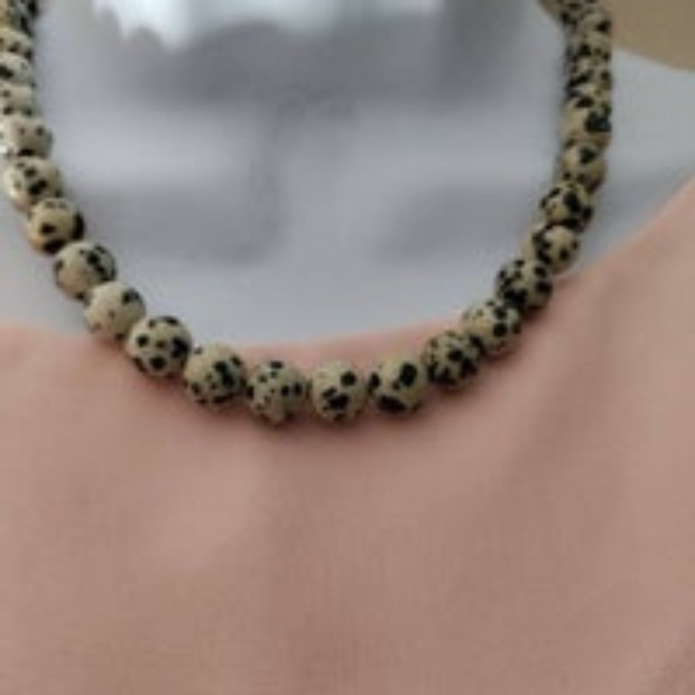 "Dalmation looking" Beaded Necklace